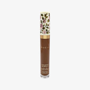 Base Makeup: Concentré De Beauté Liquid Concealer (55C Deep)