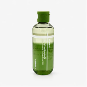 Madeca Matcha Pore Cleansing Oil