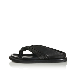 Footwear: Paola Sandal