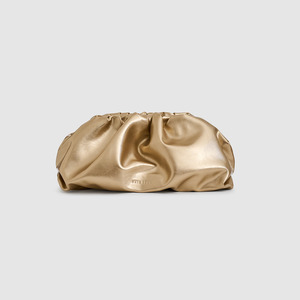 Brie Leon: Rhi Clutch