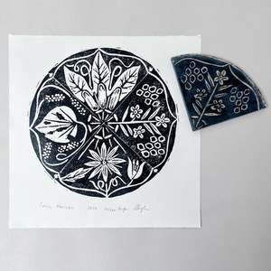 Colleen Pugh Full Circle: Mānuka by Colleen Pugh