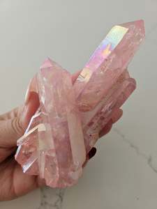 Geodes Clusters Druze: Pink Aura Quartz Cluster