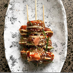 Japanese style pork ball skewers with kewpie mayonnaise (2 meatballs per skewer)