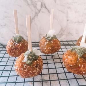 Christmas Fingerfood: Risotto balls - Corn Chilli & Dill