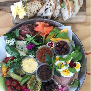 Ploughman's Luncheon (feeds 10 people)