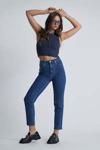 Womens Jeans: A 94 High Slim - Electra