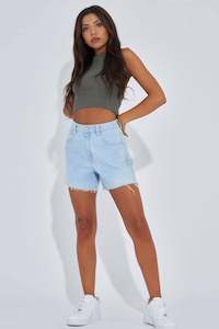 Womens Shorts: A Venice Short - Daisy Blue
