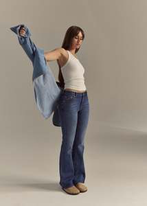 Rollas Womens Jeans: Downtown Flare - Donna Blue