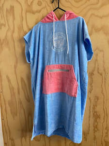 Ponchos: Seventhwave Adults Poncho - Women's