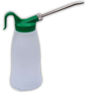 Tajima: Premium Jet Oiler Bottle