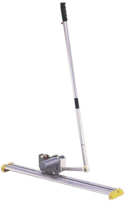 Micro Top: Micro Top MT260LH Manual End Cutter with 3.5m Rail.