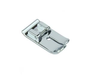 New Accessories: Universal Straight Stitch Foot