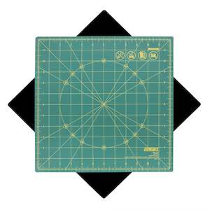 OLFA® 12" X 12" Rotating Cutting Mat *Self Healing*
