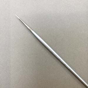 White Synthetic Round Brush - #1