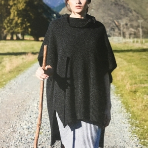 Products: Step hem poncho - Shabby Chic Design