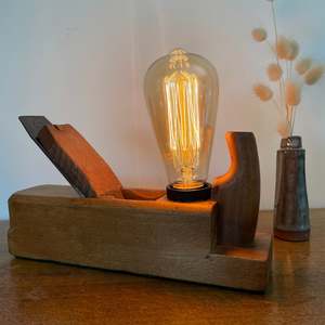 Edison On Wood: The Maker's Plane Lamp | #145
