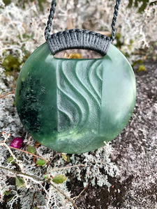 Pounamu Disc shades-of-jade