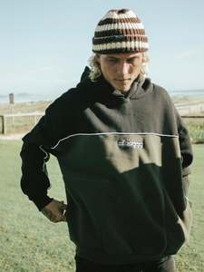 STRINGER HOOD