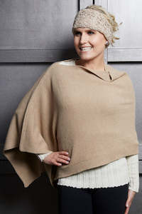 Knitwear: Lolita I Poncho