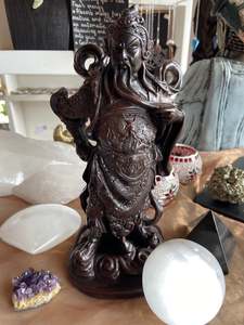 Decorations: Chinese God of War Statue