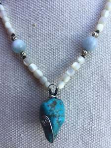 Jewellery: Turquoise Choker