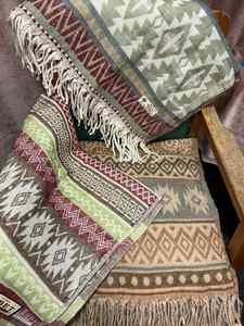 Clothes: Tibetan Woollen Scarves