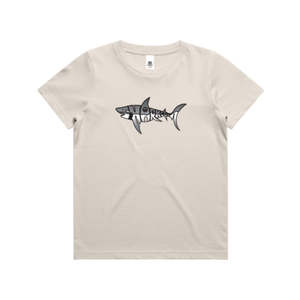 SHARKSKIN WORD SHARK TEE JUNIOR