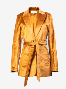 Products: Velvet Blazer - Caramel - Shebby