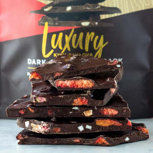 Furniture: Remarkable Chocolate Bark Kiwi Pavlova 125g