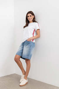 Womens Tops 1: Moss Bee Tee Stripe