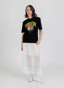 Active Wear: Federation Cruise Tee Rose n Thorns