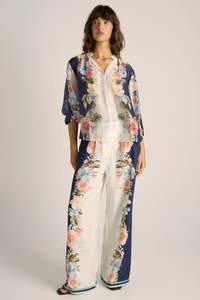 Womens Tops 1: Sass Solara Split Neck Blouse