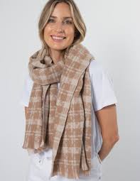 Stella+Gemma Criss Cross Blush Scarf