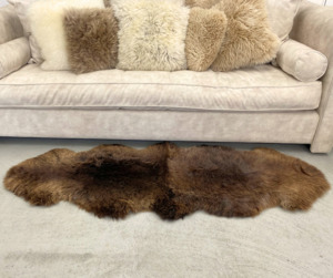 Sheepskin Rugs: Natural Black Double Sheepskin Rug - NZ Made #25