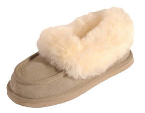 Slippers For Wide Feet: Ladies Classic/Pukaki Slippers - Tan