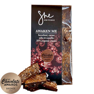 Handcrafted Chocolate: Awaken Me Bar ❤︎ hazelnut, cacao nibs & vanilla 58% 90g