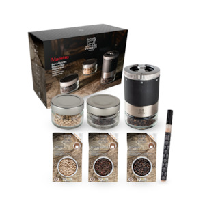 Salt Pepper Mills: Maestro Pepper Mill Gift Set