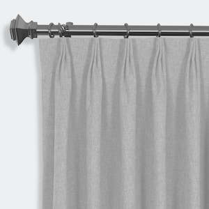 Curtains: Pinch Pleat