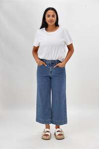 Shine On Label Owen Wide Leg Cropped Jean Washed Blue