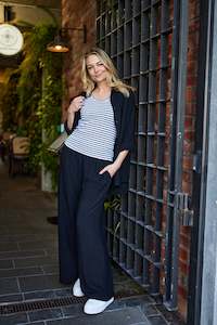 Shine On Essentials Woven Pant Black