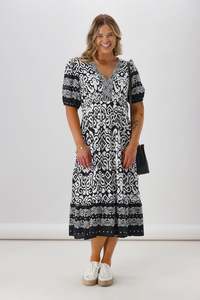 Gloss The Label Daly Border Print Dress Black