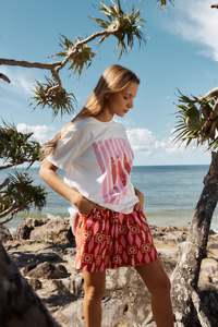 Betty Basics Copacabana Shorts Sardinia Geo Print