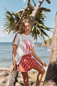 Hoodies Crews: Betty Basics Ellia Crew Tee White Sardinia Print