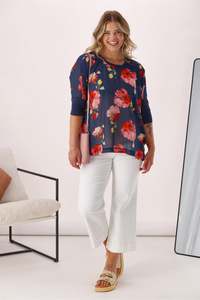 Sale Tops: Gloss the Label Kory Top Midnight Floral