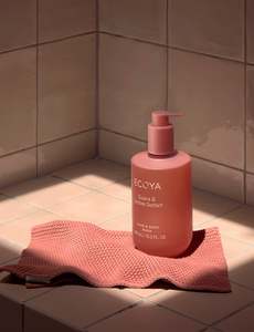 Ecoya Hand & Body Wash Guava & Lychee Sorbet 450ml