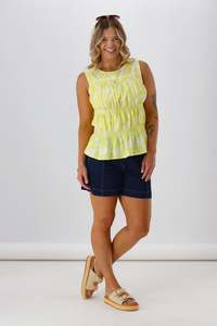 Shine On Label Sunflower Top Yellow White Floral