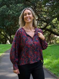 Gloss The Label Brie Tie Neck Blouse Twilight Floral