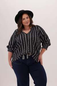 Shine On Label Nomad Top Black