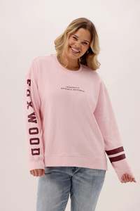 Hoodies Crews: Foxwood Origin Crew Pink