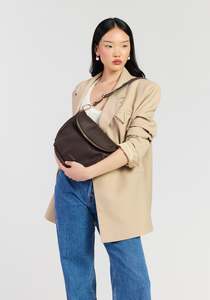 Gifts: Saben Fifi Crossbody Cacao